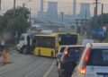 Accident pe strada Ovidiu Cotrus din Timișoara. O basculantă a intrat în coliziune cu un autobuz
