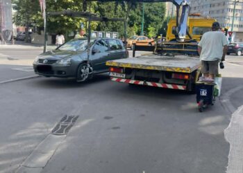 Parcările neregulamentare, printre cele mai reclamate fapte de către timișoreni – 21052 sancțiuni aplicate, 839 auto ridicate