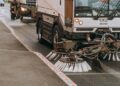 Atenție, șoferi! Încep „Curățenia până la bordură” în Timișoara. Amenzi de până la 1.500 de lei pentru cei care nu își mută mașinile