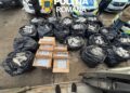 Aproape 500.000 de țigarete fără timbru fiscal, descoperite într-o autoutilitară pe DN 6. Un tânăr de 21 de ani a fost reținut/Video