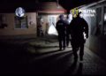 17 persoane, reținute după 33 de percheziții în Arad. Anchetatorii au descoperit droguri și alte probe/Video