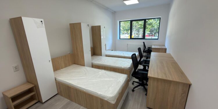 Patru cămine modernizate la UPT/Foto