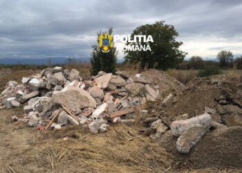Acțiuni ale polițiștilor din Caraș-Severin pentru prevenirea și combaterea operațiunilor ilegale cu deșeuri