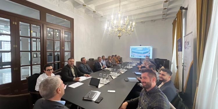 Noi modificări pentru stadionul „Dan Păltinișanu” din Timișoara. Alfred Simonis vrea o arenă care să găzduiască și evenimente de anvergură