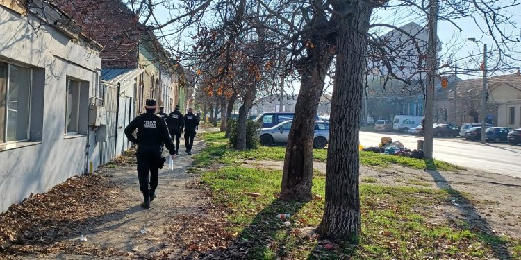 Verificări ale polițiștilor locali pe linia asociațiilor de proprietari – strângere de fonduri fără drept, refuzul reparațiilor la coloanele de apă comune, nemenținerea în stare de funcționare a instalației de încălzire