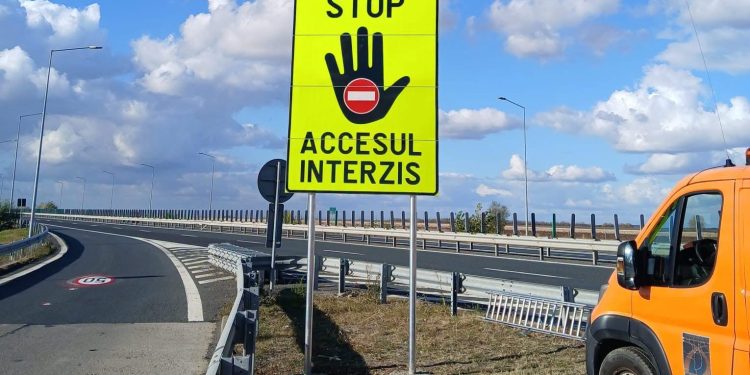 Indicatoare suplimentare pentru prevenirea accesului pe sensul greșit pe autostradă