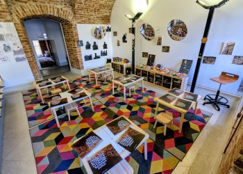 „Școala Altfel la Palat”: Ateliere gratuite și o nouă carte pentru copii la Muzeul Național de Artă Timișoara