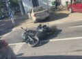 Motociclist rănit într-un accident la Timișoara. A fost proiectat într-o altă mașină după impact
