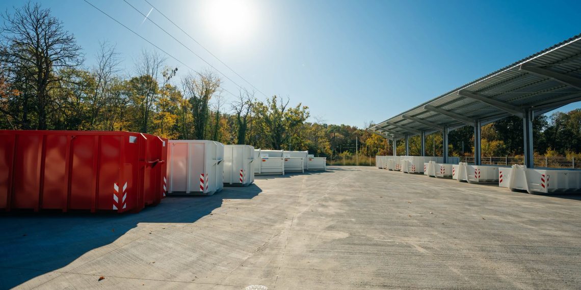 Timișoara va avea trei noi centre de colectare a deșeurilor. Unde vor putea duce timișorenii mobilierul vechi și molozul