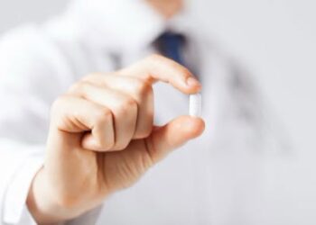 De ce nu trebuie întrerupte statinele când colesterolul scade. Explicația medicilor
